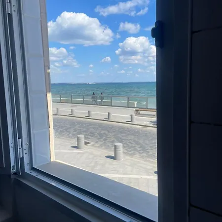 Seaside Дом отдыха Ларнака